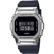 Casio GM-5600U-1ER