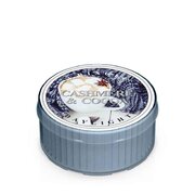 Kringle Candle Cashmere & Cocoa lõhnaga küünal (35 g)