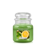 Country Candle Citrus & Sage lõhnav küünal, keskmine 2 tahiga (453 g)