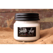 MILKHOUSE CANDLE Saddle Shop lõhnaküünal Farmhouse Jar (198 g)