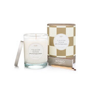 KOBO Aurelia Yucatan Guava Candle lõhnaküünal (11 untsi / 312g)