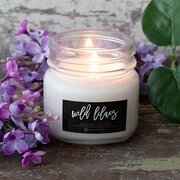 MILKHOUSE CANDLE Wild Lilacs lõhnaküünal Farmhouse Jar (198 g)