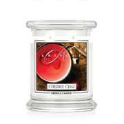 Kringle Candle Cherry Chai lõhnaküünal keskmine 2-tahat (411 g)