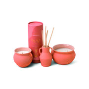 Paddywax SANTORINI Terracotta – toores savi ja pirni lõhnaga küünal 8,5 untsi / 240 g