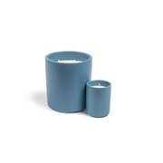 Maa & Ember Coastal Cedarwood lõhnaküünal 368g